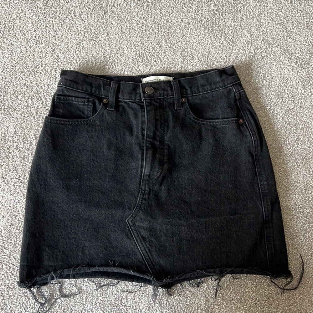 Black jean Abercrombie skirt curve love